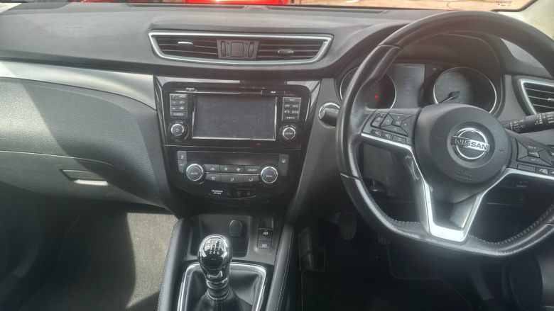 Nissan Qashqai 1.5 dCi N-Connecta 5dr Diesel Hatchback